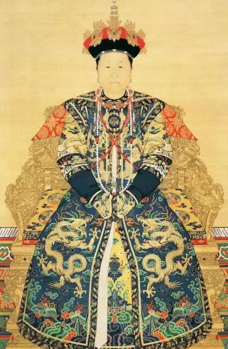 康熙王朝康熙被人欺负,康熙为何怕孝庄