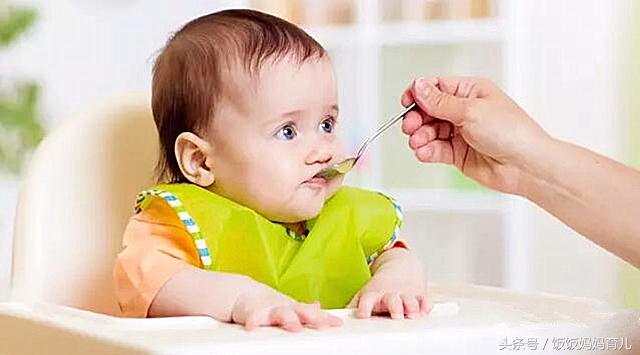 7个月宝宝辅食喂养视频,7个月宝宝简单辅食大全及做法