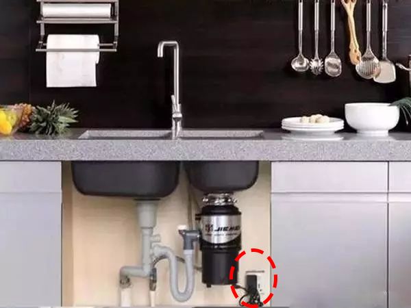 厨房装修设计的痛点,38年装修师傅的忠告