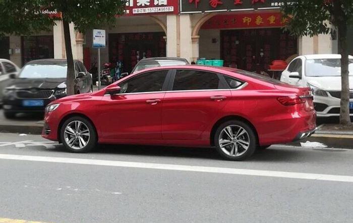 吉利要扳倒现代起亚!最新缤瑞多种颜色实车曝光,8万比领动良心