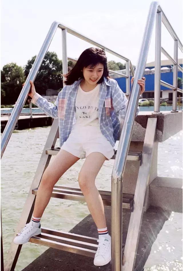 夏天拍照必备的10件衣服,夏季拍照服饰搭配图片