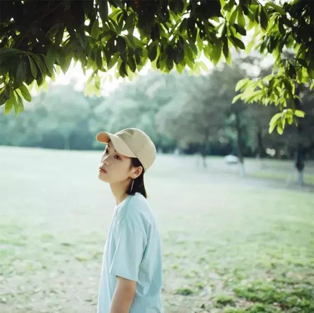 夏天拍照必备的10件衣服,夏季拍照服饰搭配图片