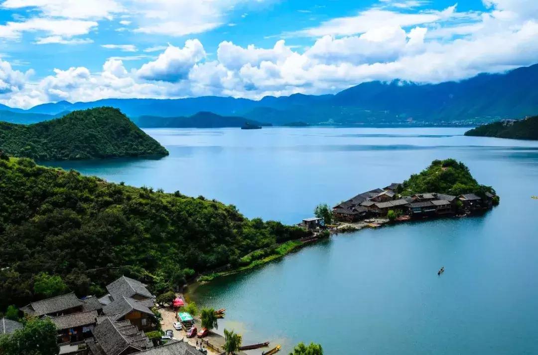 西昌泸沽湖住宿酒店推荐好一点,泸沽湖自由行住宿推荐