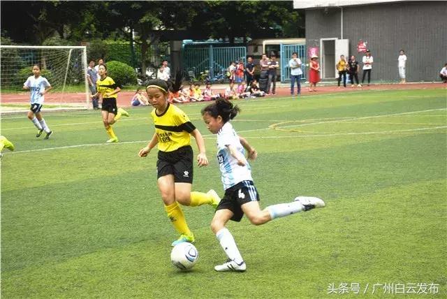大学生足球世界杯揭幕战,世界杯足球赛激战正酣