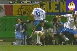 足坛球星经典动作,足坛标志性进球动作