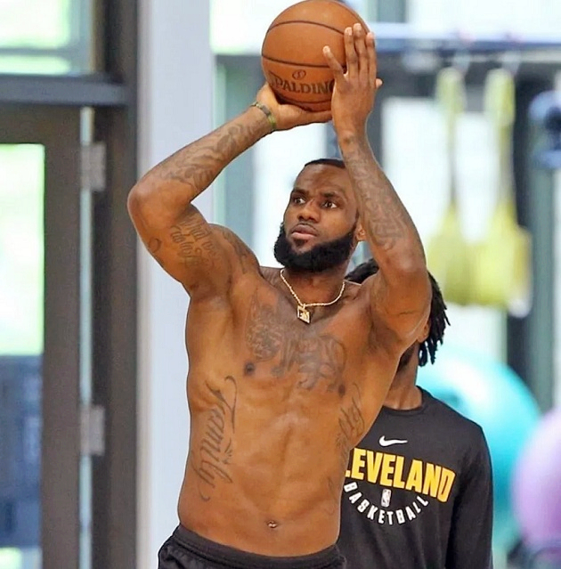 盘点野球场上十大恶劣行为,如何对付野球场小动作