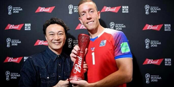 娱乐明星圈李易峰,李易峰把鹿晗当理想型