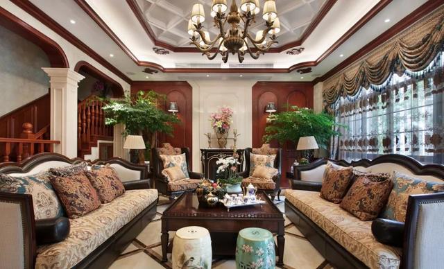 家里沙发选实木好吗,家里沙发选好的还是不好的