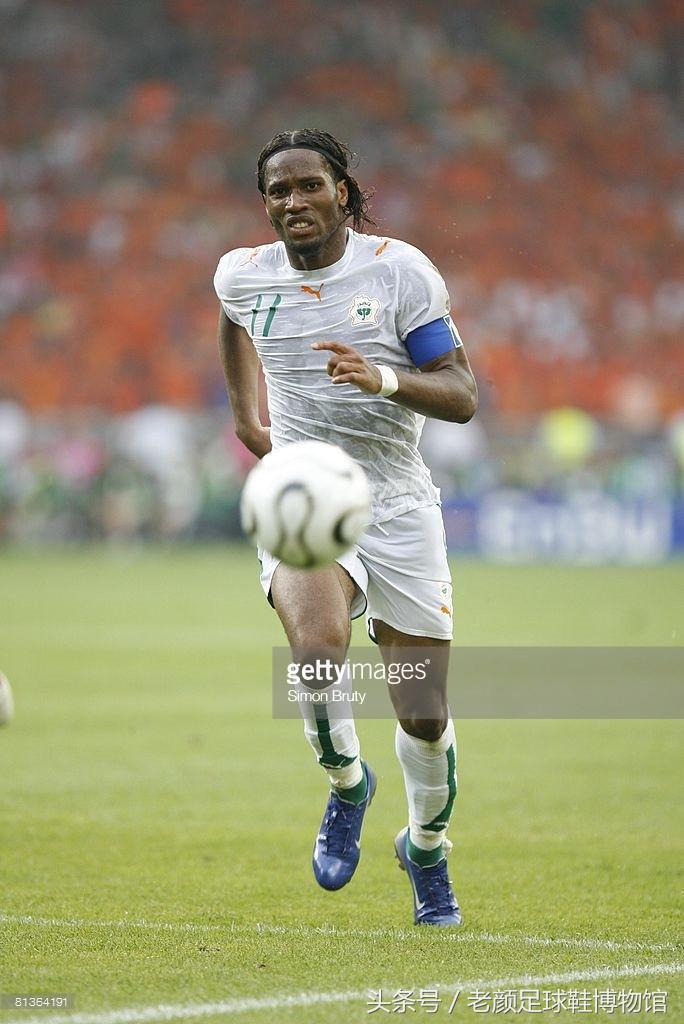 06年世界杯宣传nike,世界杯最火的足球鞋