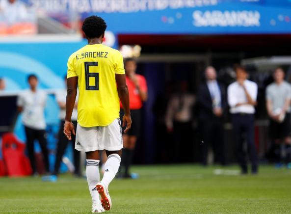 日本足球2比1哥伦比亚,日本2比1哥伦比亚重播