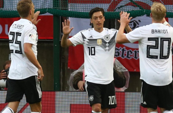 复古风劲吹，世界杯32强球衣哪件是你的爱