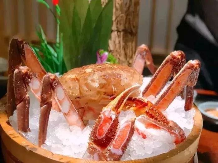 武汉最贵贵贵贵贵贵的土豪餐厅！吃过的都是有钱人！