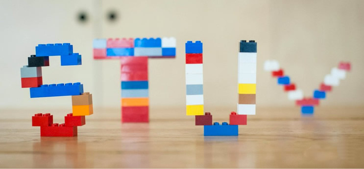 怎么用乐高拼好玩的东西详细教程,第一次玩乐高教程简单一点