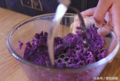 芋圆不坨的方法,芋圆一直煮不熟怎么办