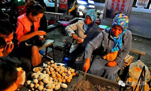 和田烤蛋哪家最好吃,和田必吃美食之营养烤蛋