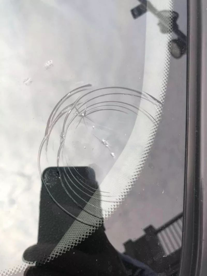 小库里三分总数,小库里独行侠200万