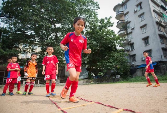 去不了世界杯现场？越秀这5家足球场让你过足脚瘾