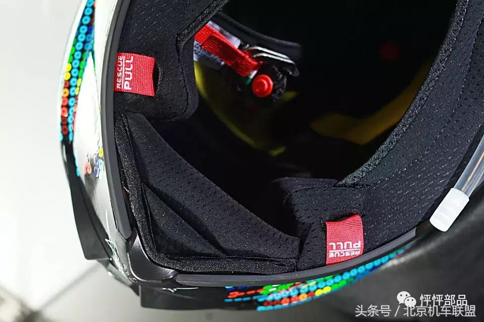 AGVPISTAGPRROSSI18冬测「串珠」限量版