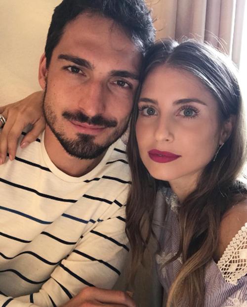 世界杯球星太太团美貌,球星太太团娇妻斗艳