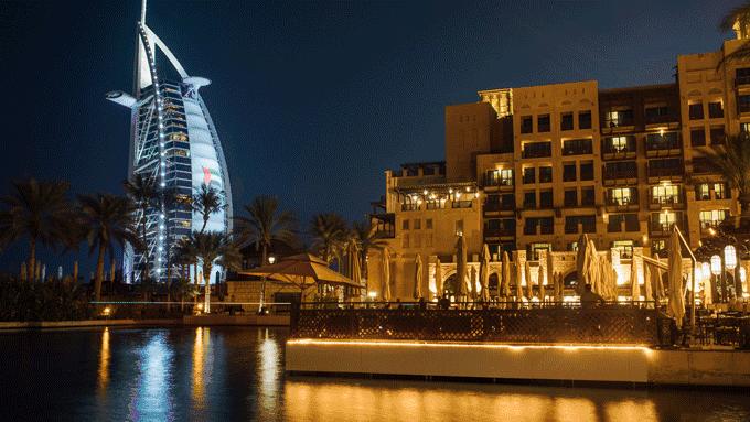 迪拜左手沙漠右手大海飞跃千里为你来——今夕传媒旅行家出品