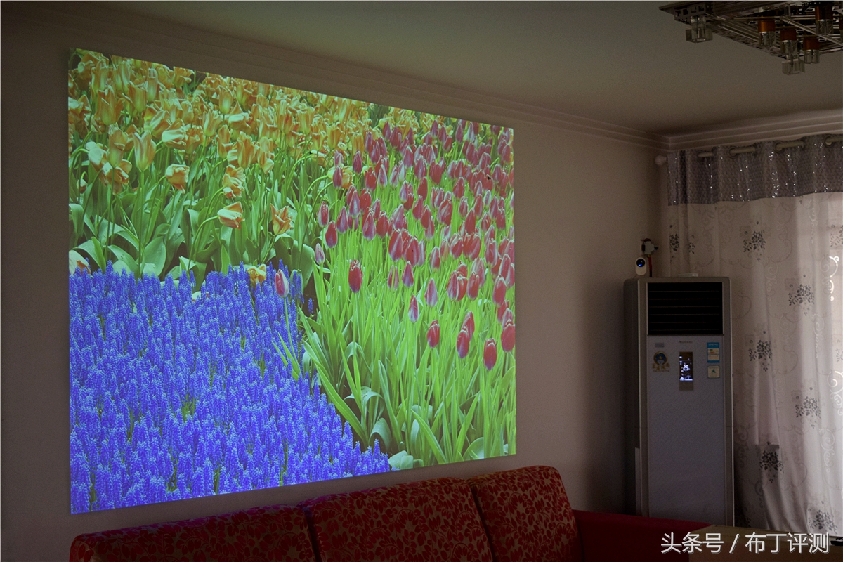 坚果j7s多少流明,坚果j7是长焦还是短焦