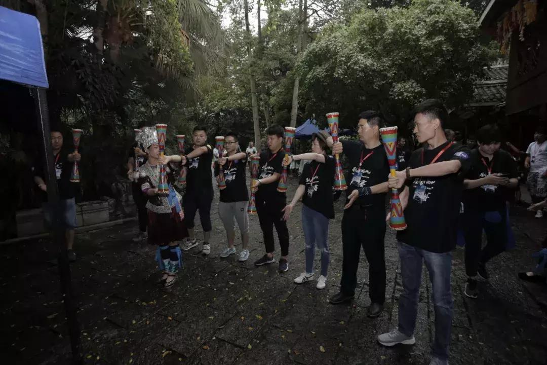 景逸x5升级四近四远,全新款景逸x5