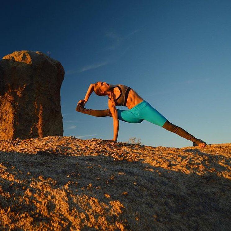 腿部拉伸动作缓解肌肉酸痛,拉伸能缓解肌肉酸痛吗
