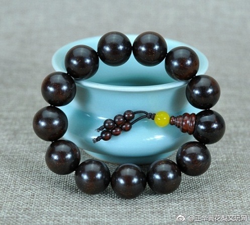 包浆的小叶紫檀手串,盘好的小叶紫檀手串