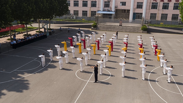 学国学、练太极、情绪宣泄……半岛记者揭秘戒毒所里的“化疗”生活