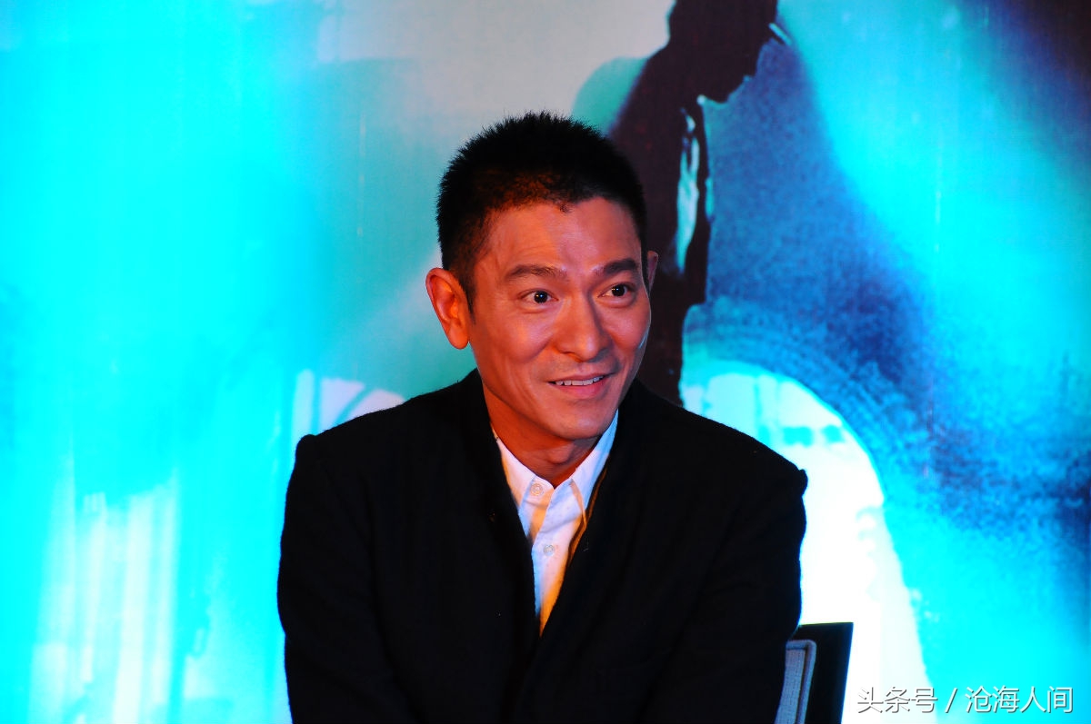 听华仔的歌粤语怎么说,听华仔的歌曲文案