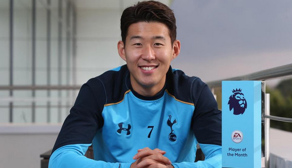 文在寅安慰孙兴慜是怎么回事孙兴慜痛哭的原因是什么