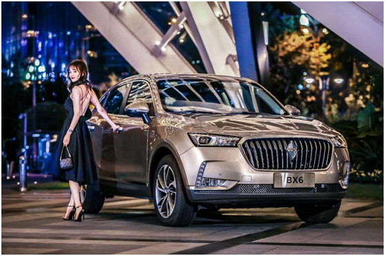 和这款轿跑SUV在成都的街头走一走,真是来了就不想离开