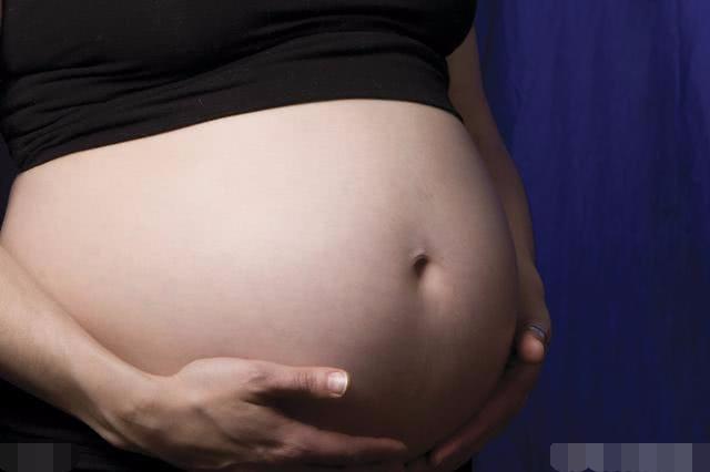 快足月的准妈妈感觉肚子紧是怎么回事？