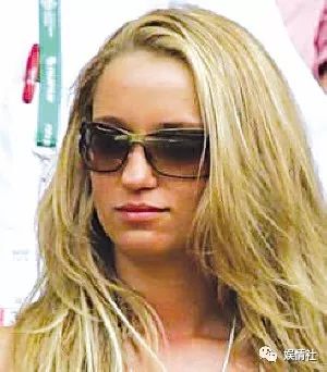 酗酒斗殴被讽母鸡，一小时花8万欧，世界杯史上最牛太太团