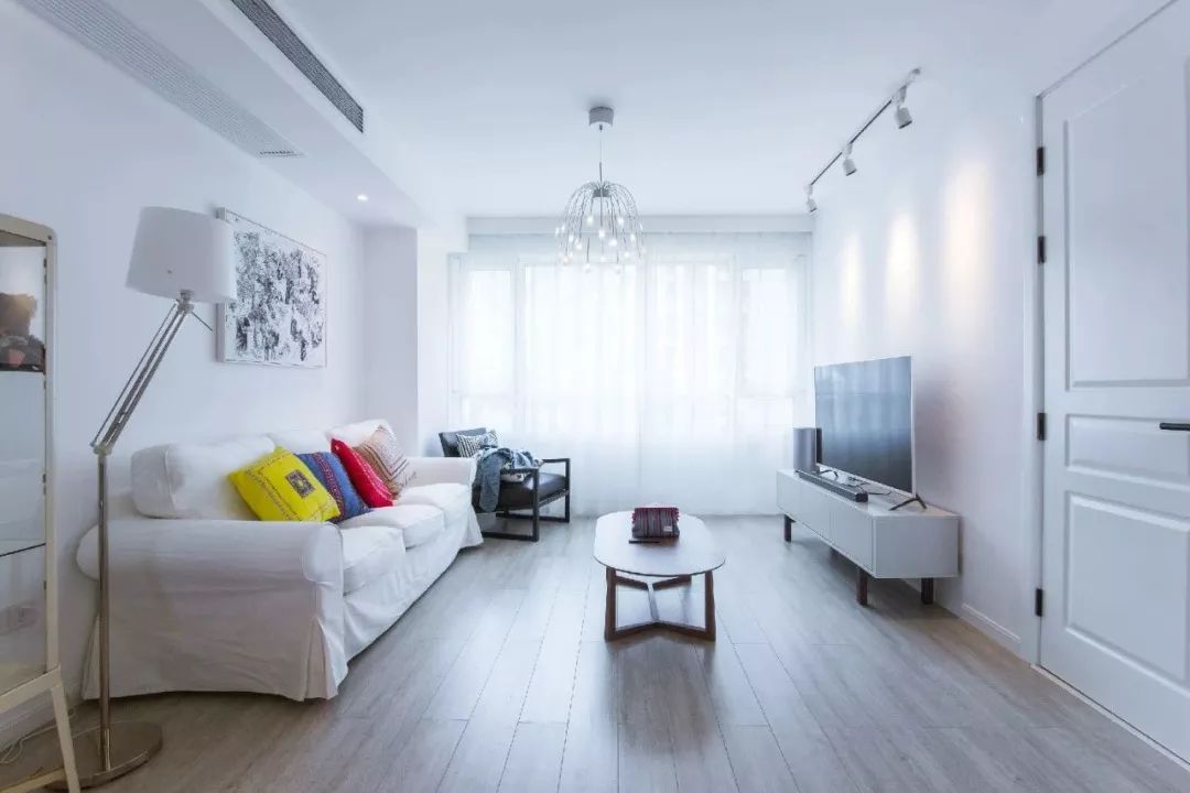 电视背景墙茶几电视柜搭配,现代简约客厅沙发茶几电视柜搭配