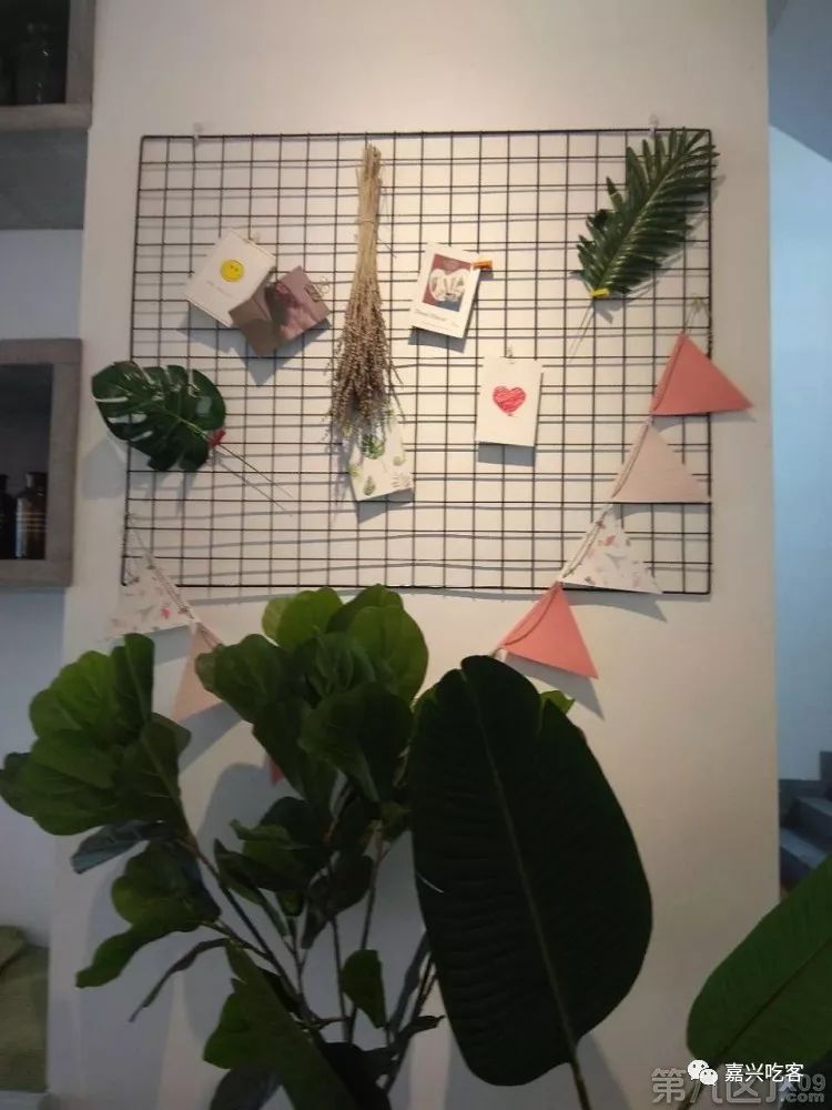 网友说｜这家店太美~已经控制不住自己的手机了