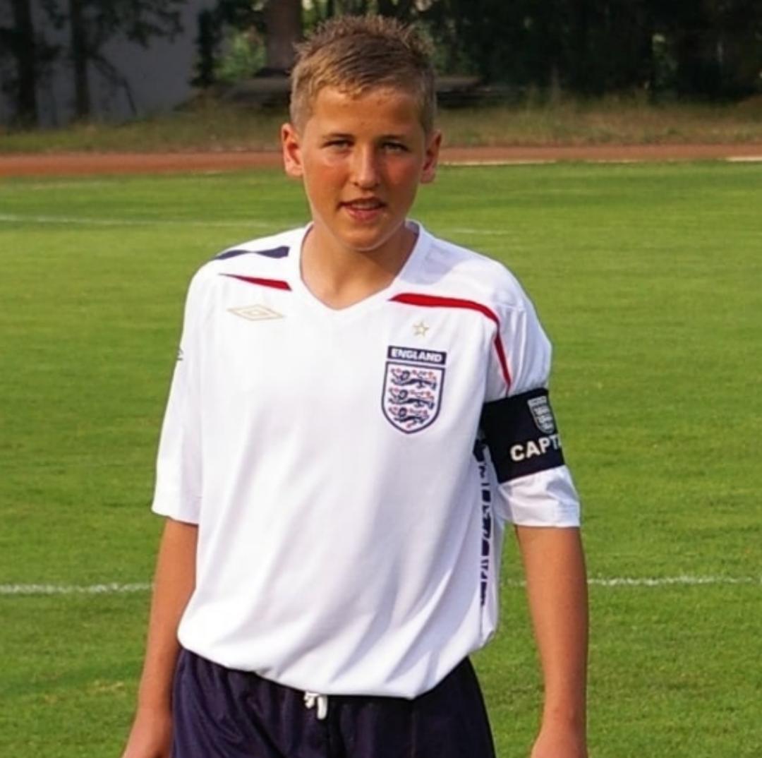 哈里凯恩领跑英超射手榜,哈里凯恩成为射手榜第一