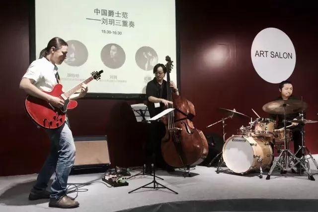 零基础学音乐要花多少钱,学音乐真的很费钱吗