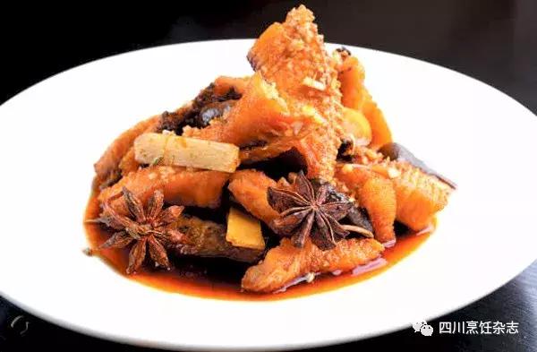 特色秘制凉拌鱼麻辣鲜香,12道工艺秘制地道川菜