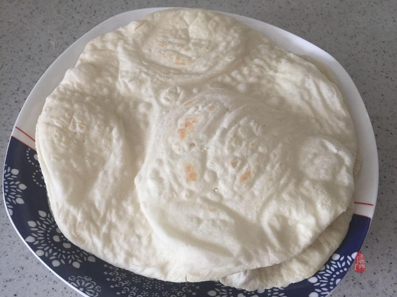 舌尖上的美食土耳其烤肉卷饼,土耳其肉卷饼正宗做法