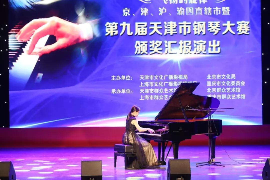 上个周末的群艺馆可以说是情义与情怀双结合，原因何在？快看正文！