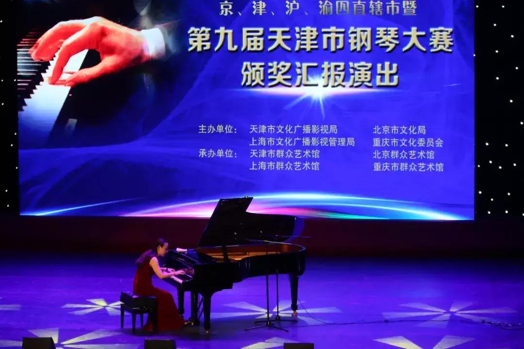 上个周末的群艺馆可以说是情义与情怀双结合，原因何在？快看正文！