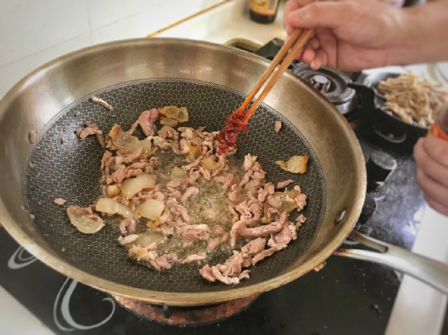 酸的开胃的笋干,笋干怎么做起来好吃又好看