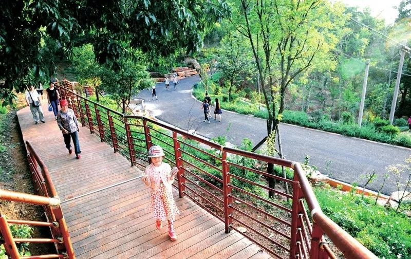 红塔旅游工业园区景点,红塔工业旅游园订票