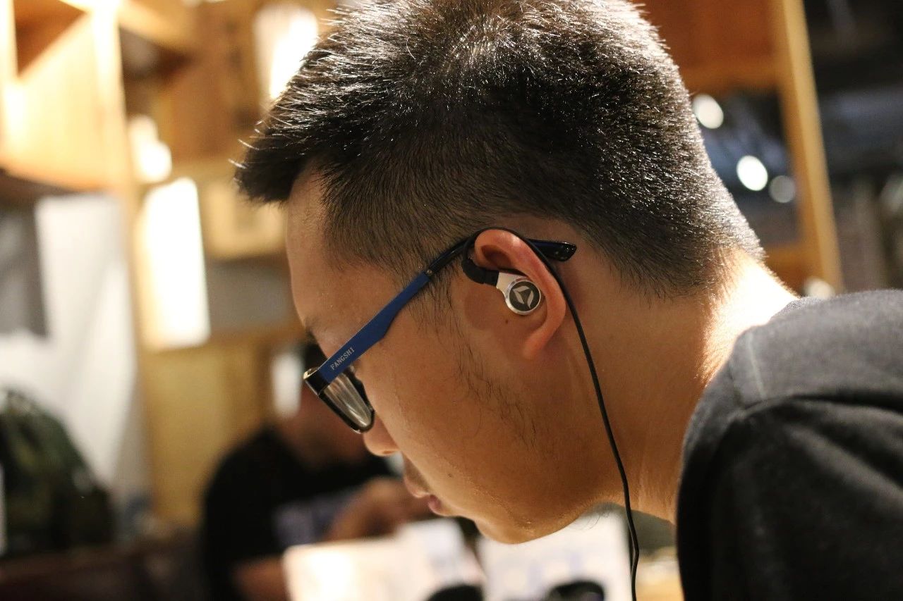 时隔两年多的聚会,时隔两年再次聚到一起