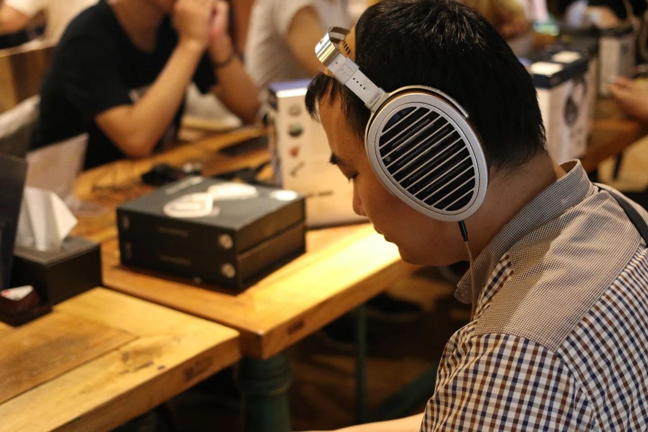 时隔两年多的聚会,时隔两年再次聚到一起