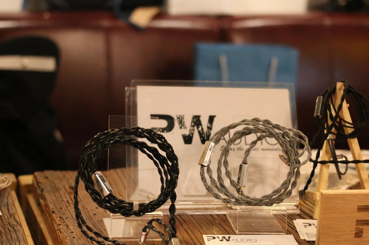 时隔两年多的聚会,时隔两年的聚会