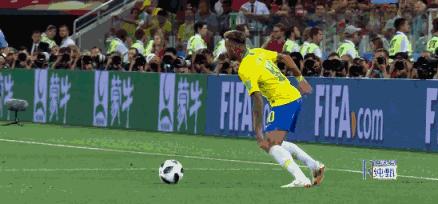 假装看过球丨从读秒绝杀到提前回家，冠军魔咒是德国队最好的借口