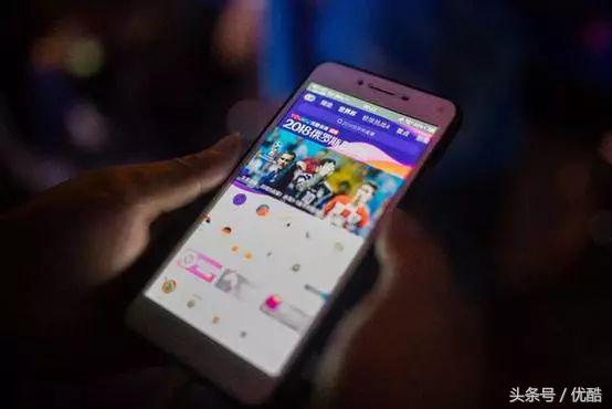 阿根廷晋级苏醒激动怒吼,阿根廷夺冠贺炜激动落泪