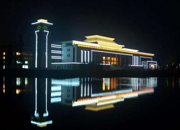 凌晨5点北大图书馆,凌晨五点的清华图书馆